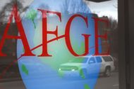 American Federation of Government Employees has criticized the buyout program (Image via Scott Olson/Getty Images)